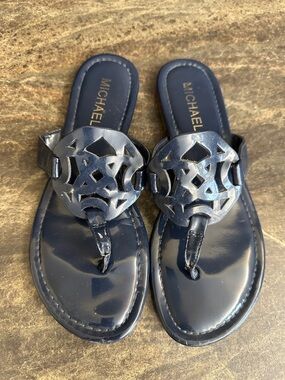 Michael Kors Navy Patent Leather Logo Thong Sandals
